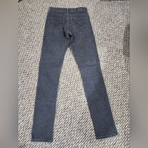 Women's 311 Shaping Skinny Levi's W25 Black Skinny Jean Studded